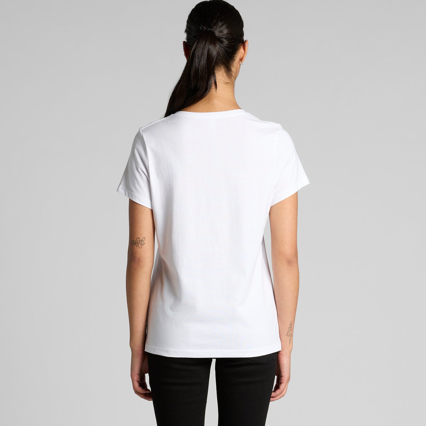 FIRMUS AS COLOUR MAPLE V NECK TEE WOMEN'S WHITE